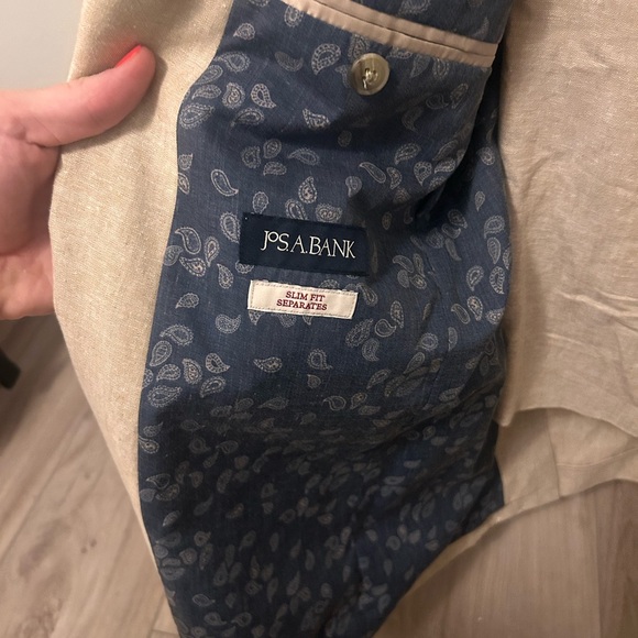 Jos. A. Bank Tan Linen Suit Jacket and Pants - Picture 4 of 12